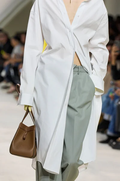 Look 138